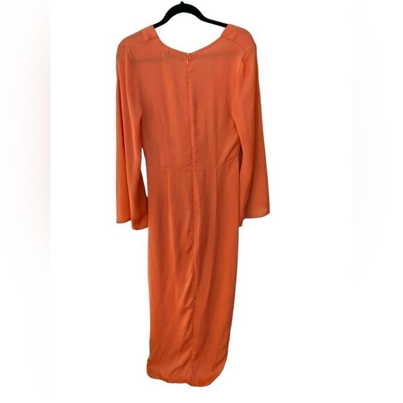 Missguided Maxi Dress with twist detail and side split - Picture 10 of 10